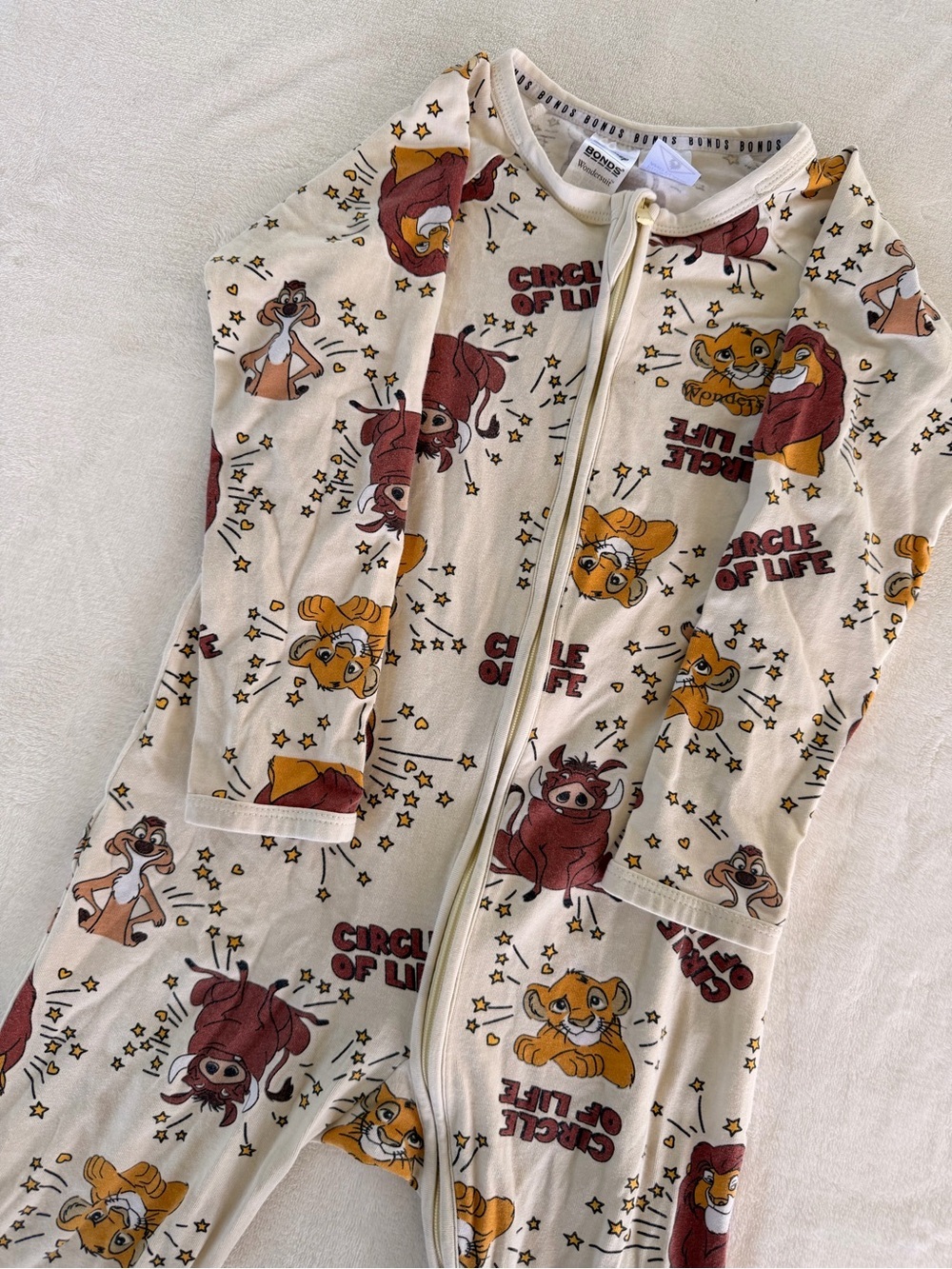 Bonds Disney's The Lion King Circle of Life Wondersuits in a beige color - Picture 2 of 6